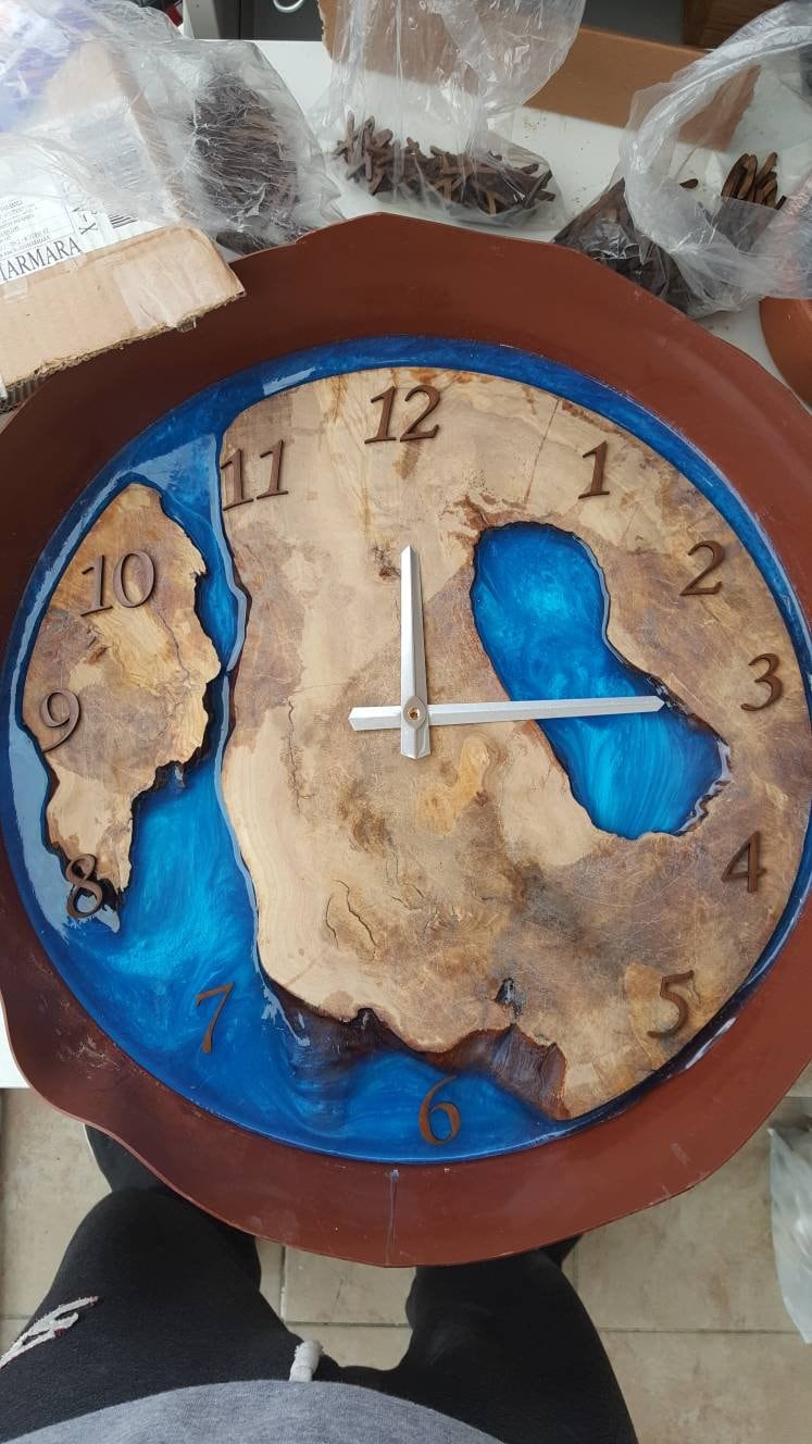 Metallic Color Epoxy & Olive Wood Wall Clock