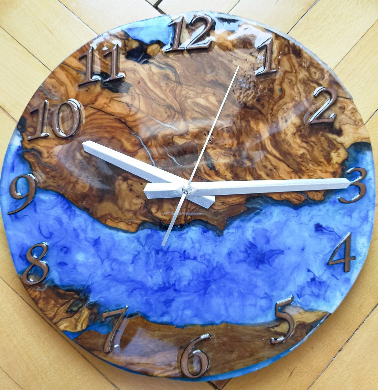 Metallic Color Epoxy & Olive Wood Wall Clock