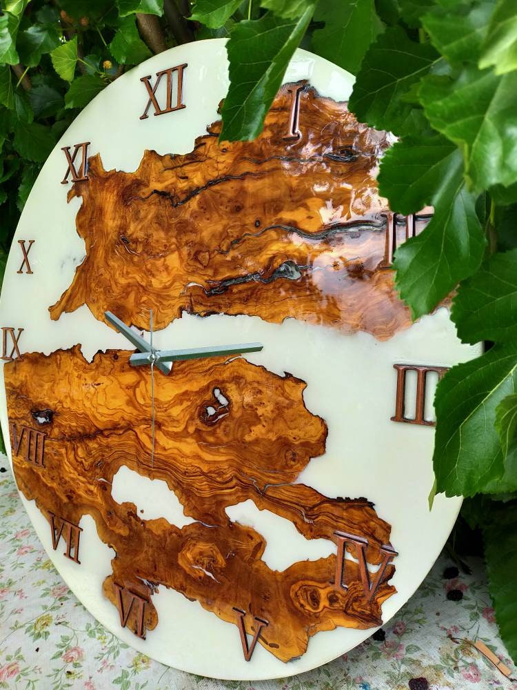 Metallic Color Epoxy & Olive Wood Wall Clock