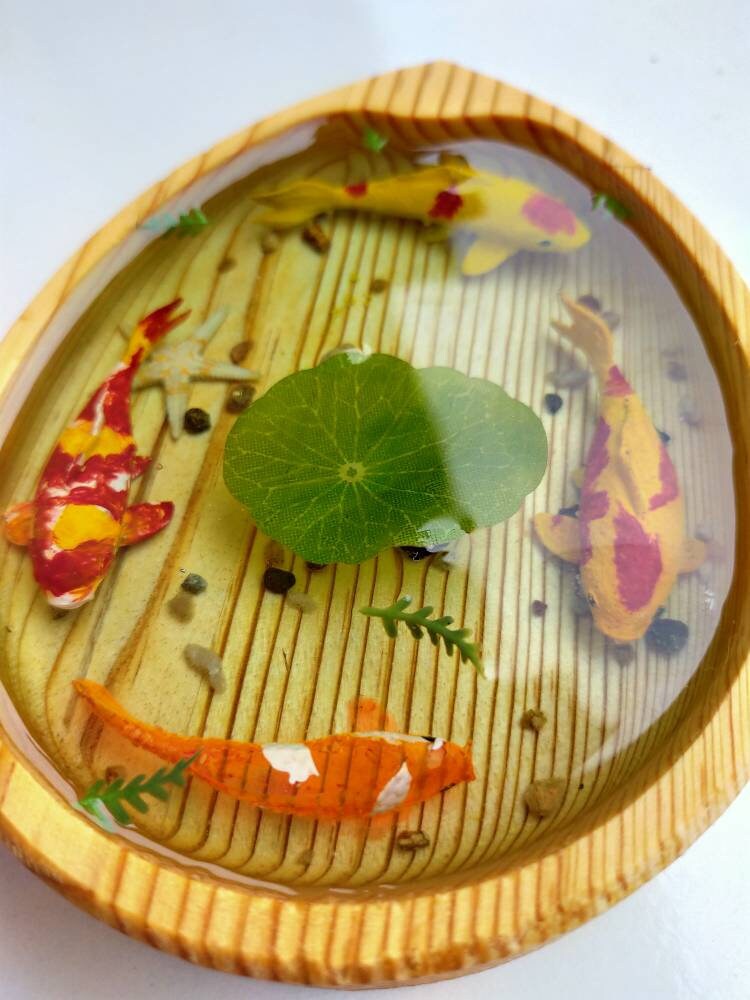 Koifish in resin, gift for friend, Aquarium Look 3D Resin, Housewarming gift