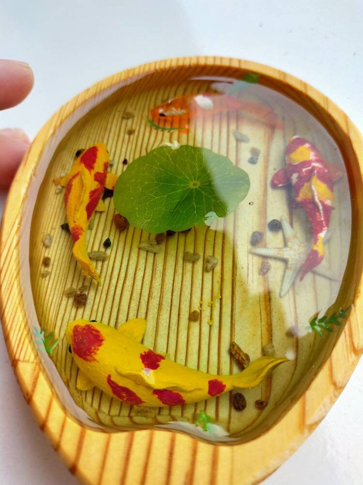 Koifish in resin, gift for friend, Aquarium Look 3D Resin, Housewarming gift