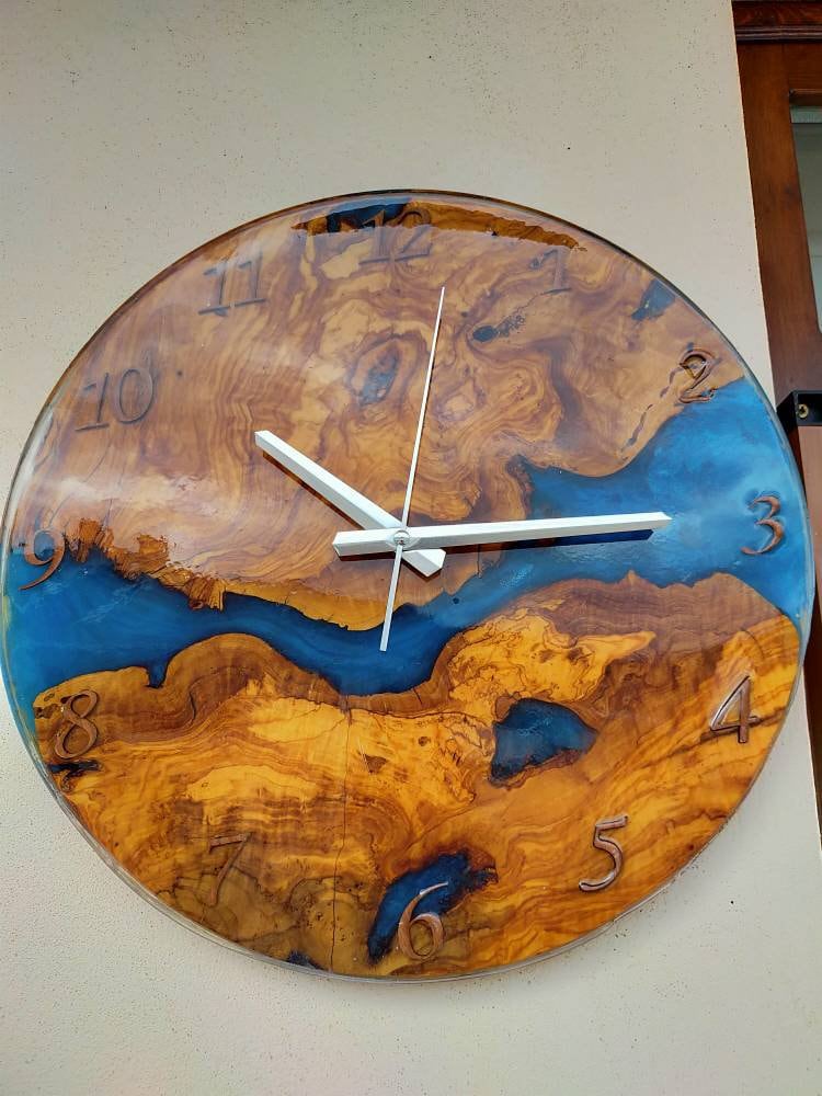 Metallic Color Epoxy & Olive Wood Wall Clock