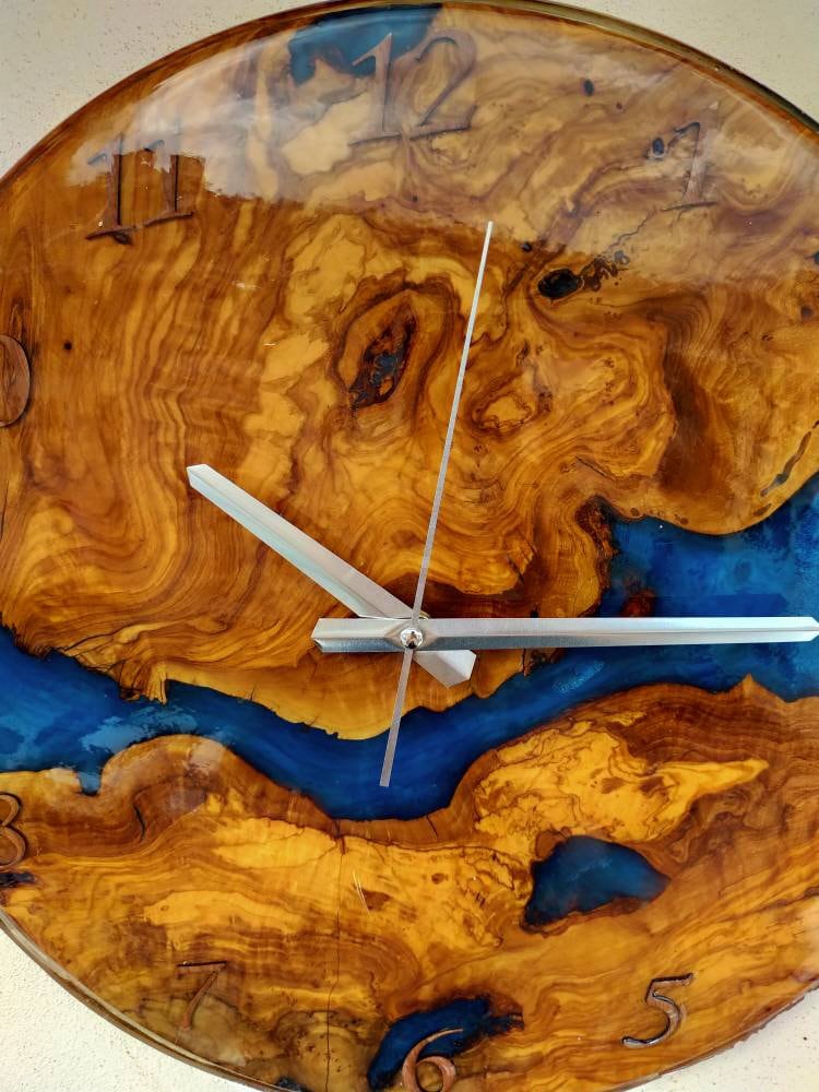 Metallic Color Epoxy & Olive Wood Wall Clock