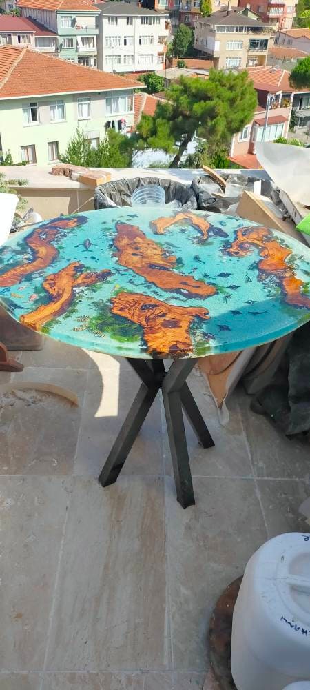 Epoxy Resin & Wood Table Top - Aquarium