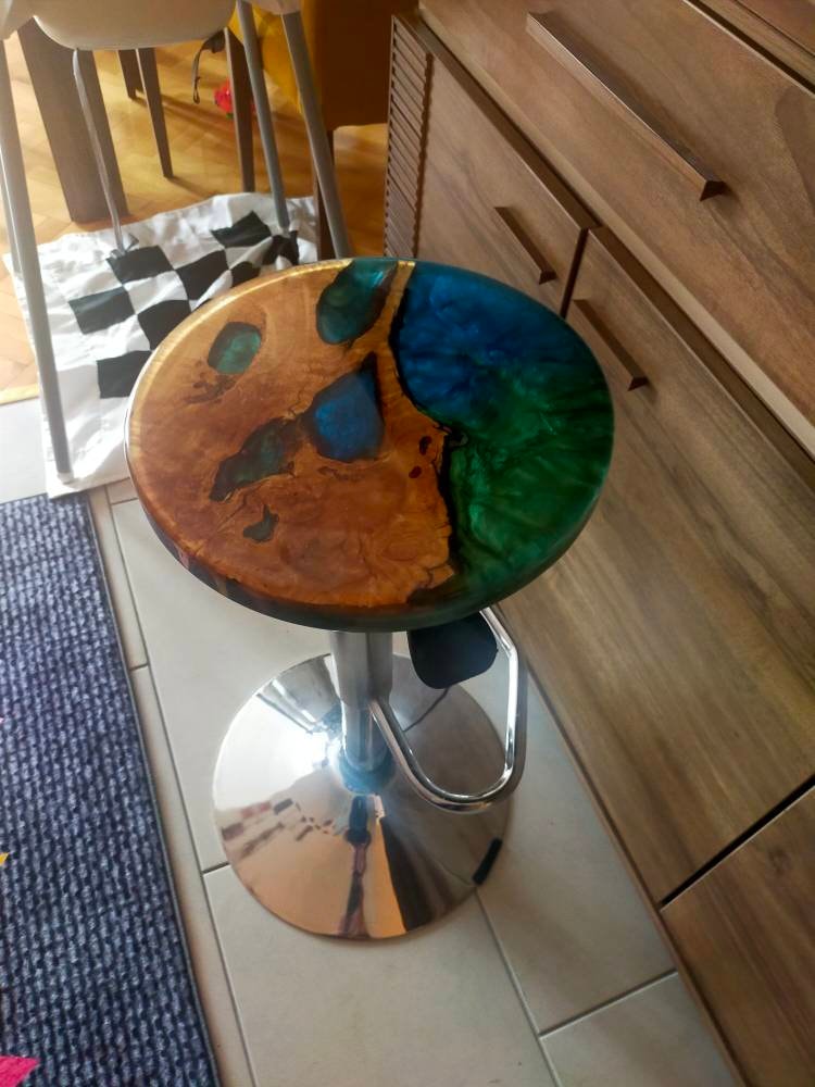 Epoxy Resin Bar Stool