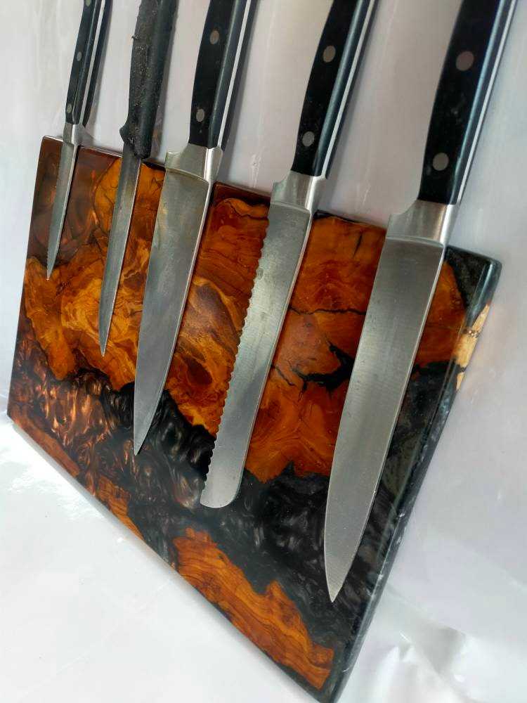 Black Epoxy & Wood Magnetic Knife Block for 6 Knives. Resin -  in 2023