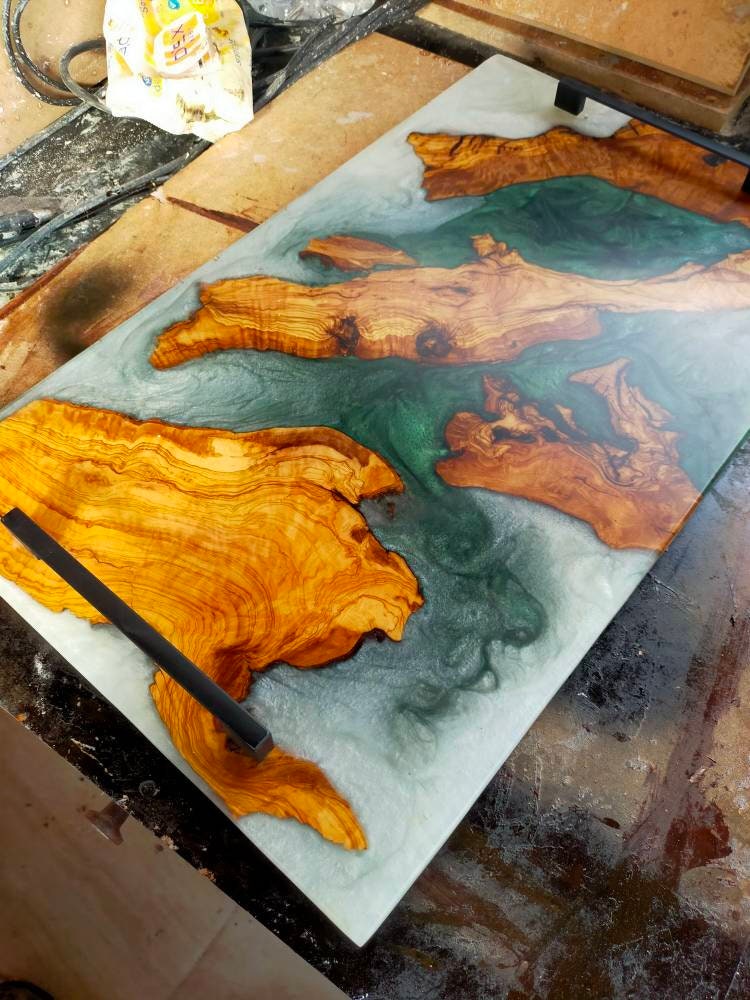 Epoxy Resin & Wood Serving Tray - No Edge Serving Tray