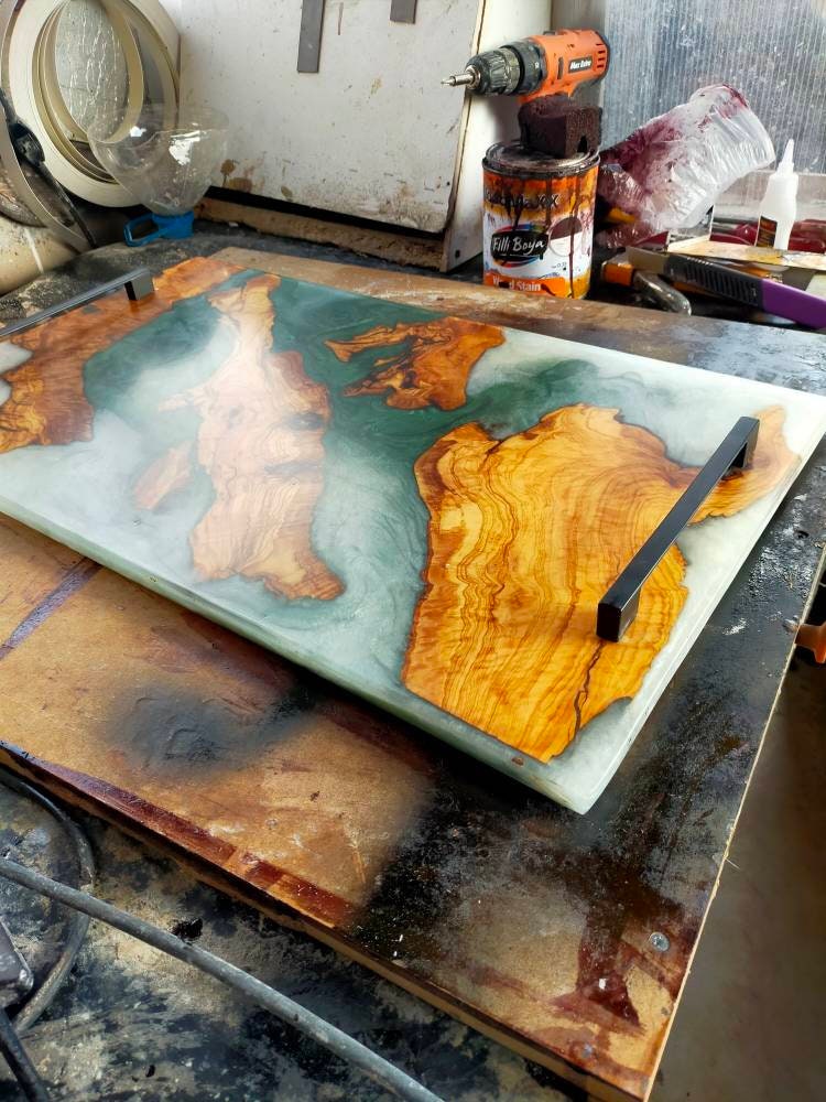 Epoxy Resin & Wood Serving Tray - No Edge Serving Tray