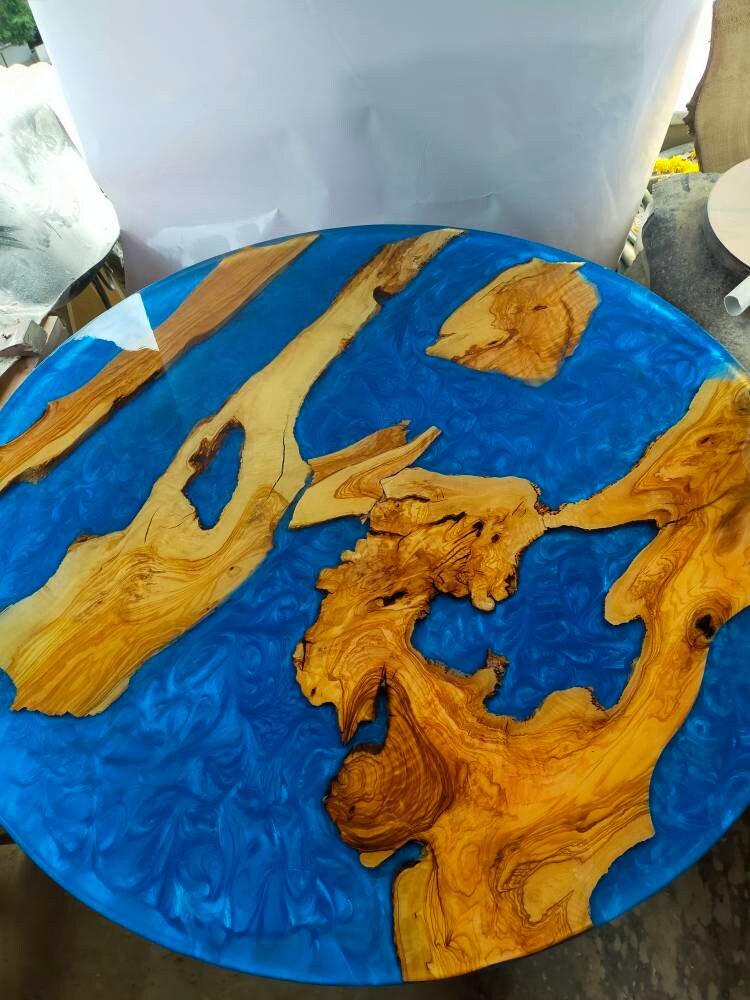 Epoxy Resin & Wood Table Top - Metallic